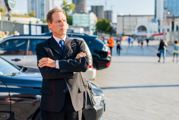 Chauffeur hire gives door to door ease