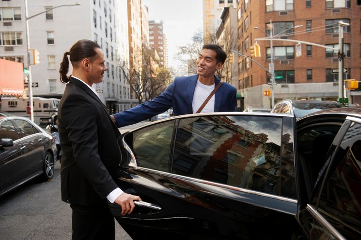 Chauffeur Service Reading What to Expect from Executive Hire
